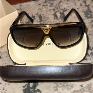 Louis Vuitton Black and Gold Evidence Sunglasses